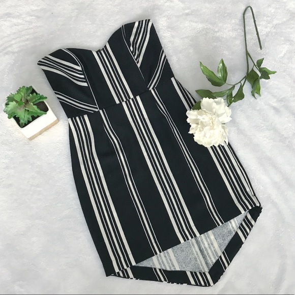 Dresses & Skirts - Shilla strapless dress